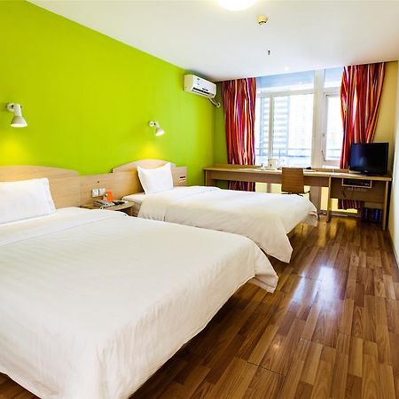 7Days Inn Guilin Zhengyang Road Pedestrain Street Exterior foto