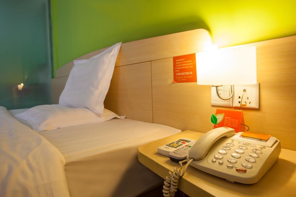 7Days Inn Guilin Zhengyang Road Pedestrain Street Quarto foto