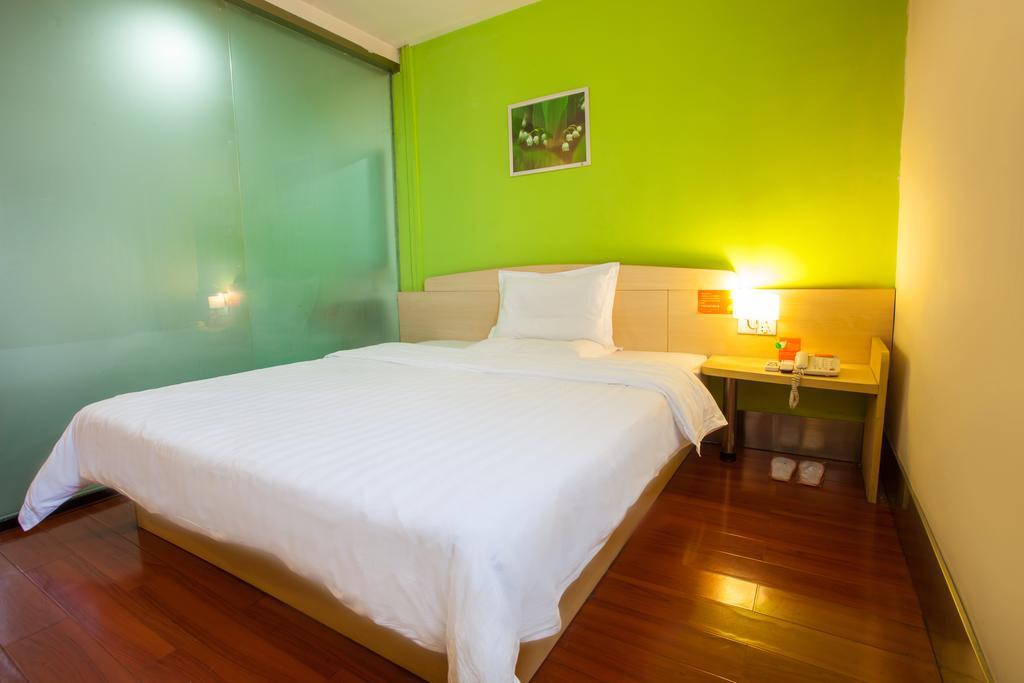 7Days Inn Guilin Zhengyang Road Pedestrain Street Quarto foto